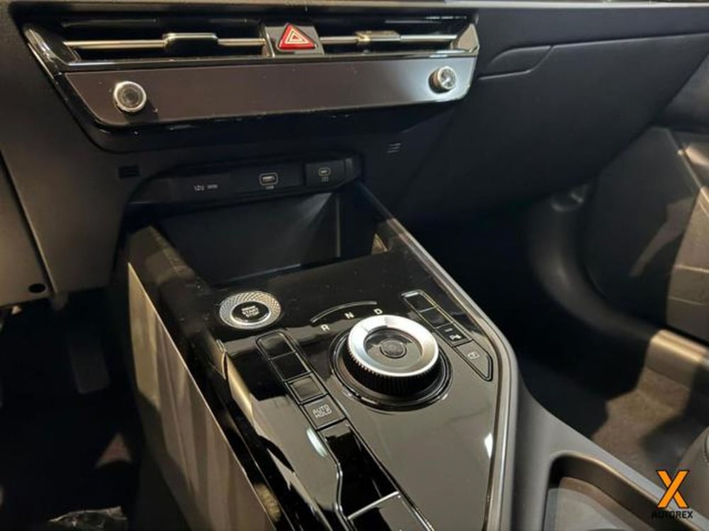 Kia Niro nuova a Varese (19)