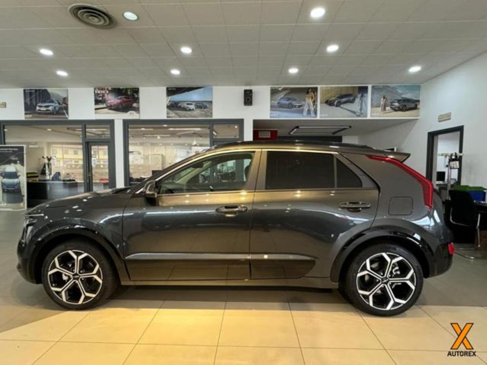 Kia Niro nuova a Varese (5)