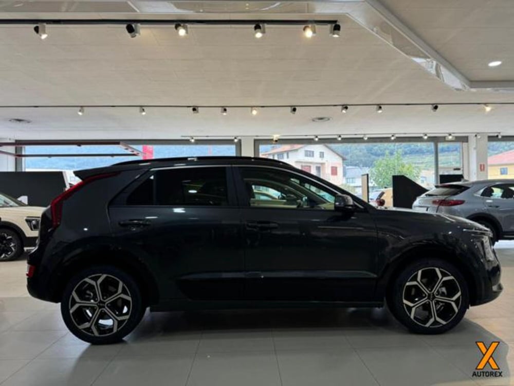 Kia Niro nuova a Varese (6)