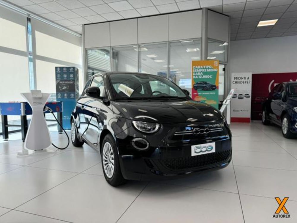 Fiat 500e nuova a Varese