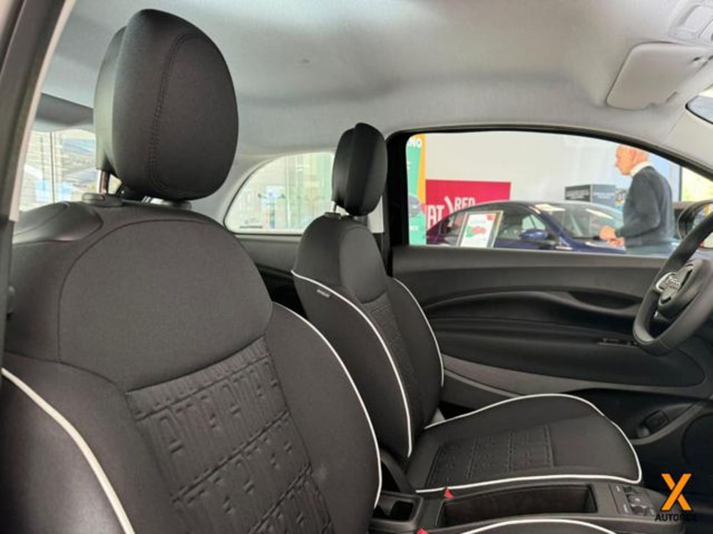 Fiat 500e nuova a Varese (12)