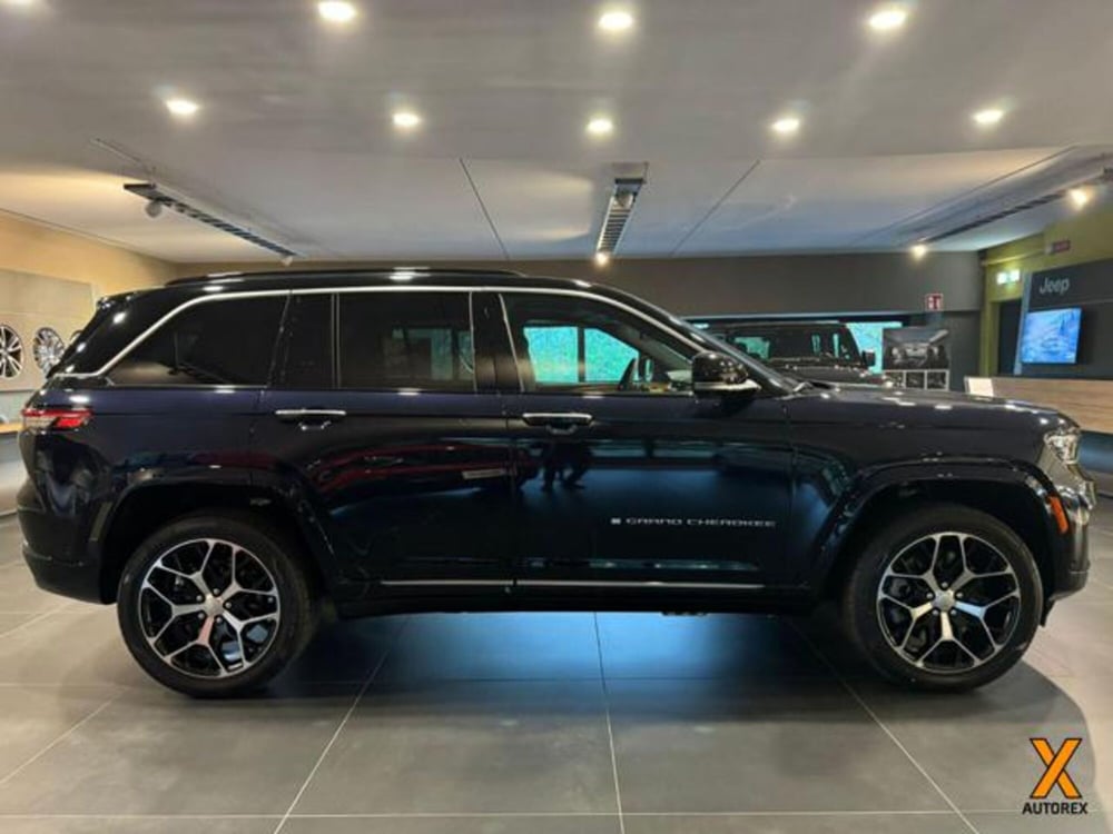 Jeep Grand Cherokee nuova a Varese (6)