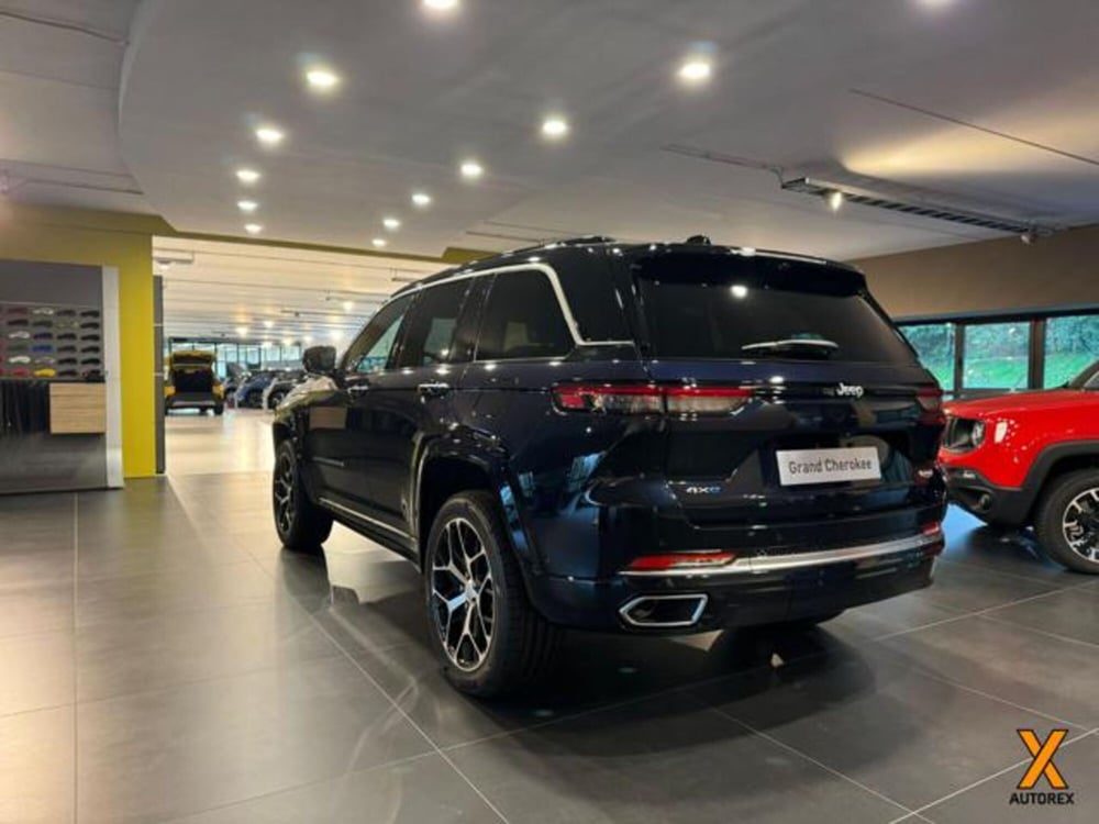 Jeep Grand Cherokee nuova a Varese (9)