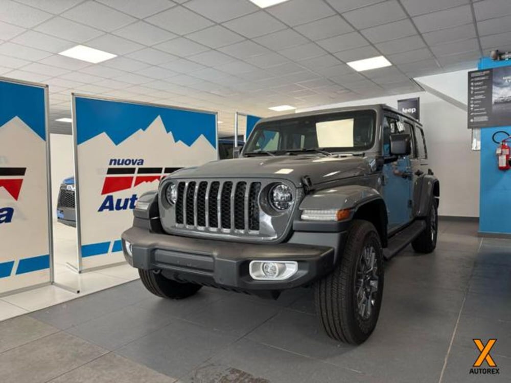 Jeep Wrangler Unlimited nuova a Varese (3)