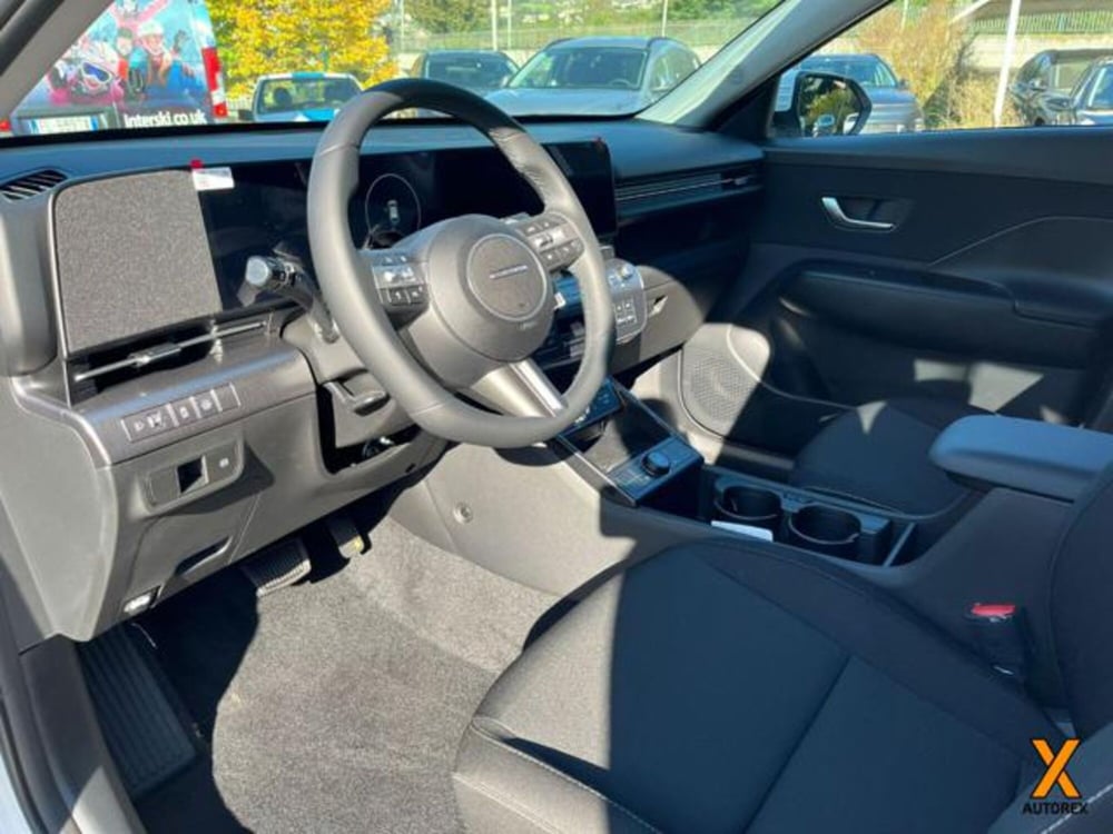 Hyundai Kona nuova a Varese (15)