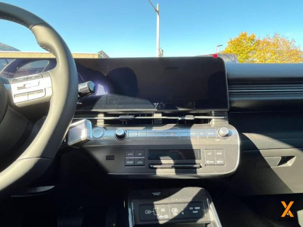 Hyundai Kona nuova a Varese (18)