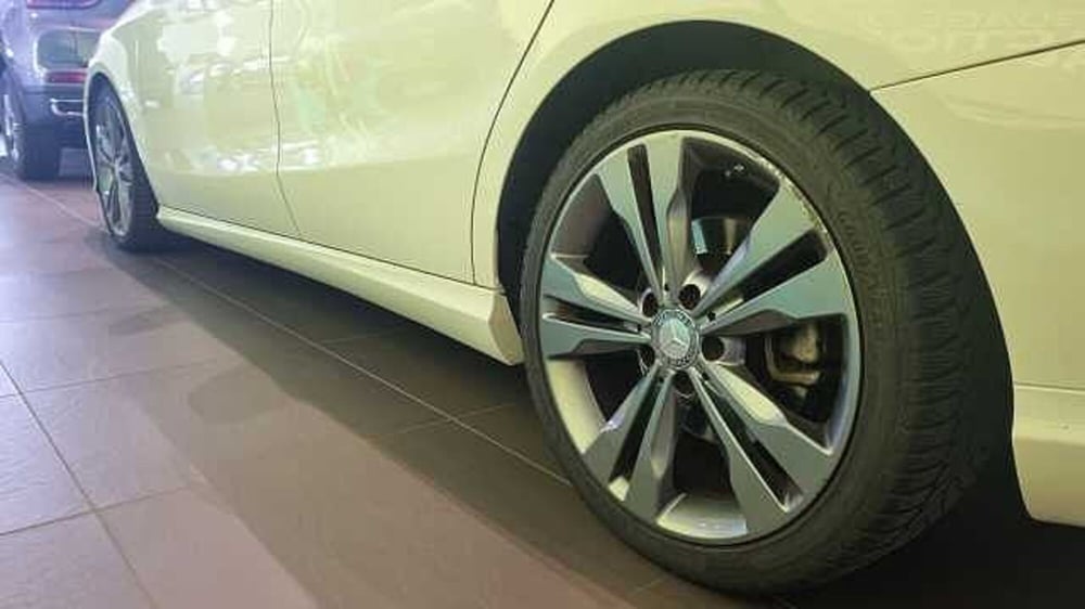 Mercedes-Benz CLA Shooting Brake usata a Milano (5)