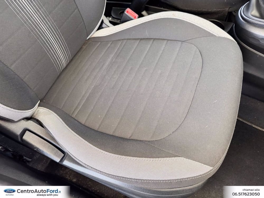 Hyundai i10 usata a Roma (8)