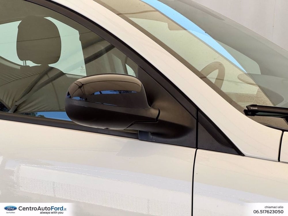 Lancia Ypsilon usata a Roma (15)