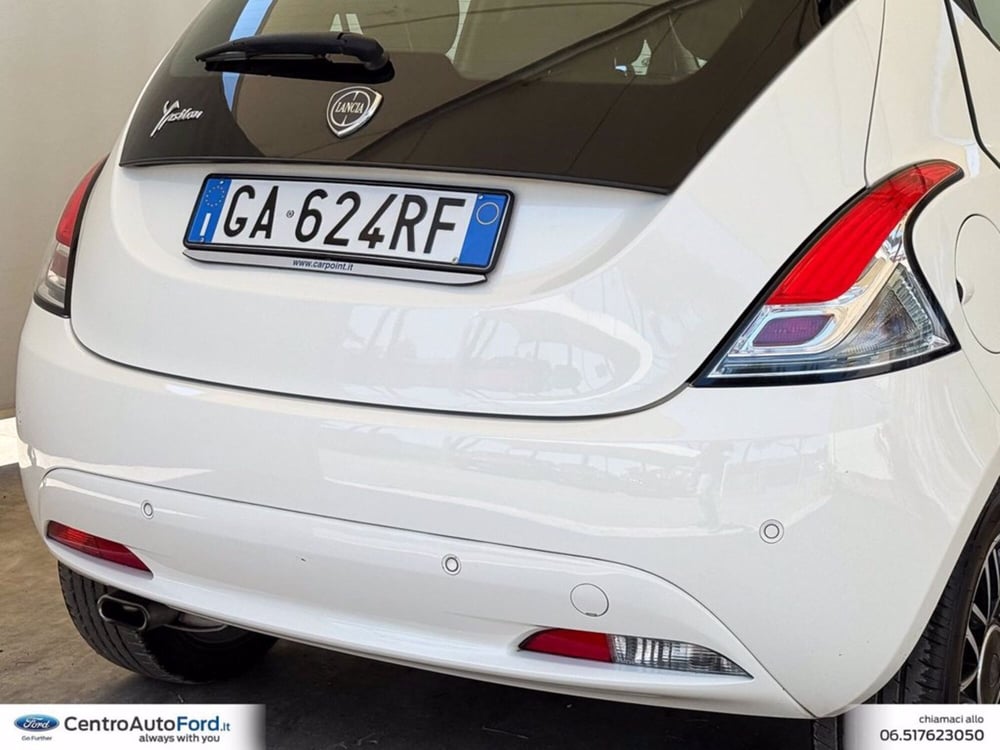 Lancia Ypsilon usata a Roma (17)