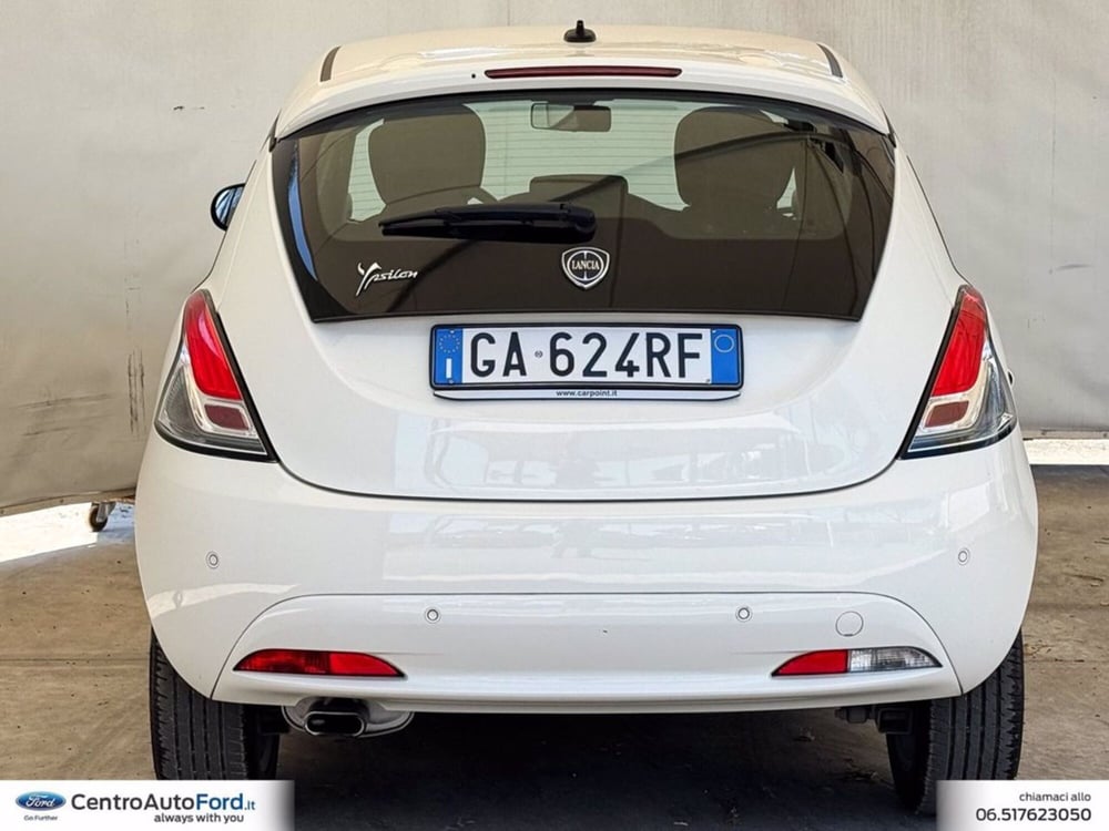 Lancia Ypsilon usata a Roma (4)