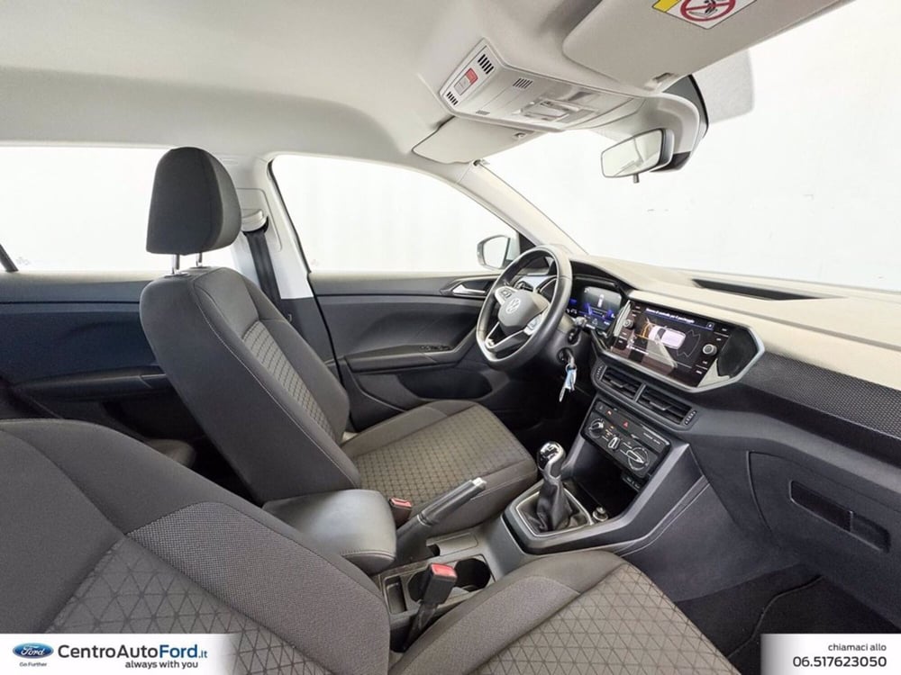 Volkswagen T-Cross usata a Roma (6)