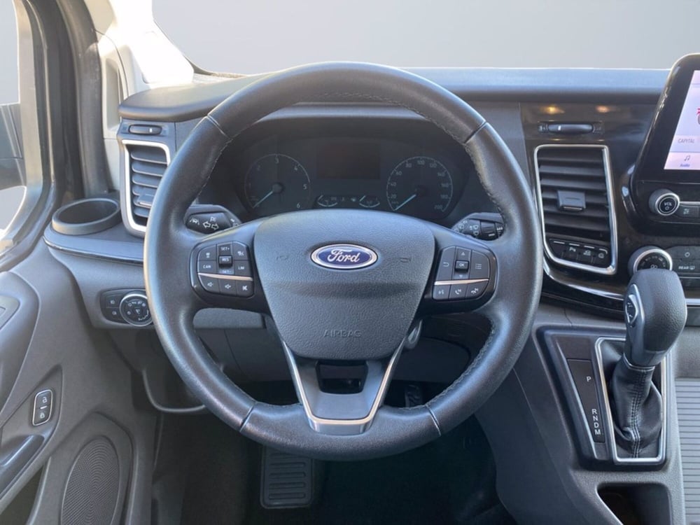 Ford Tourneo Custom usata a Milano (13)