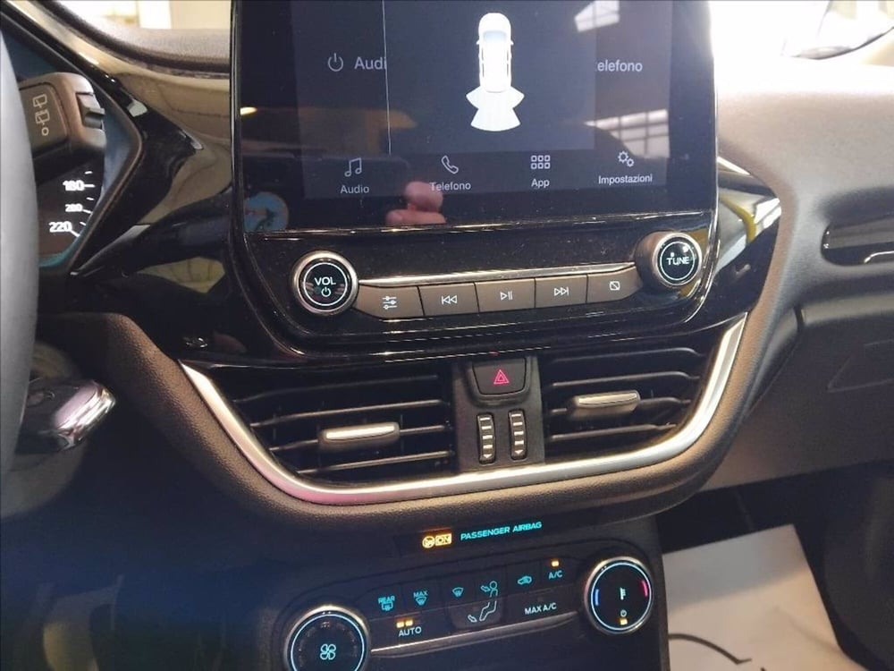 Ford Fiesta usata a Milano (10)