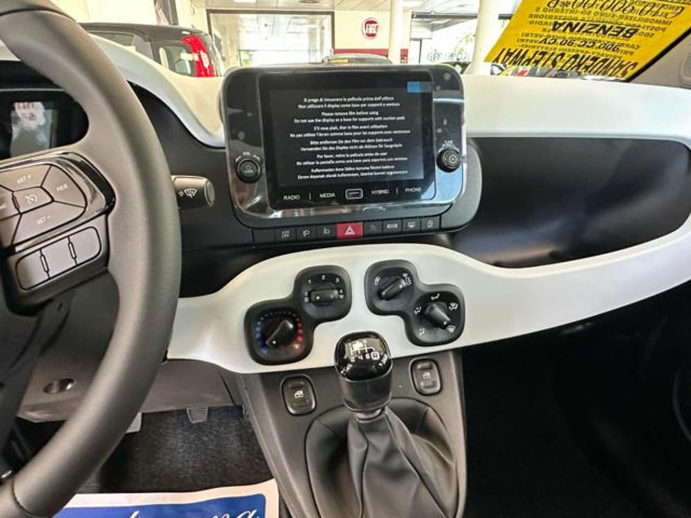 Fiat Panda nuova a Milano (11)