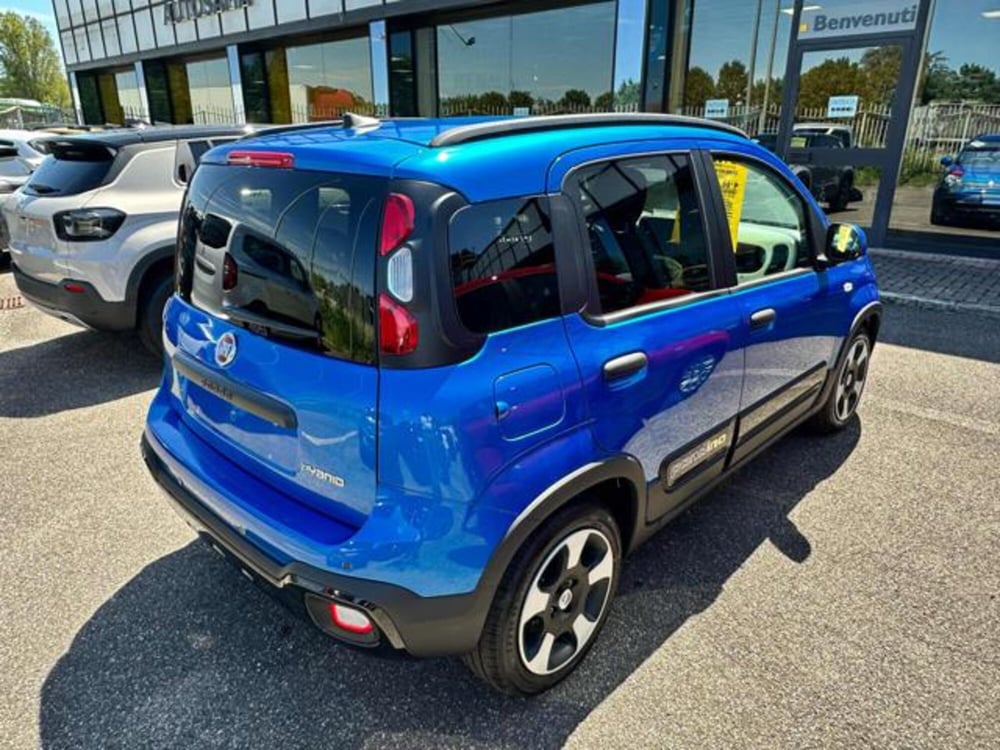 Fiat Panda nuova a Milano (2)
