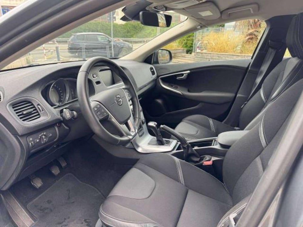 Volvo V40 usata a Savona (10)