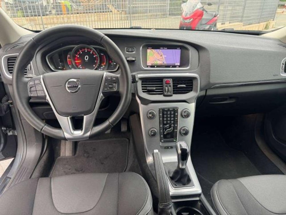 Volvo V40 usata a Savona (12)