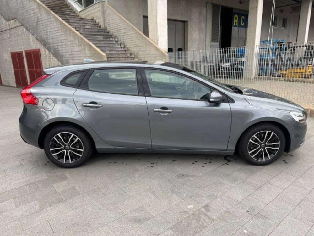 Volvo V40 usata a Savona (5)