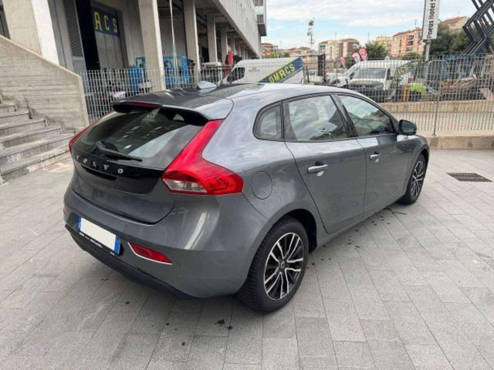 Volvo V40 usata a Savona (6)