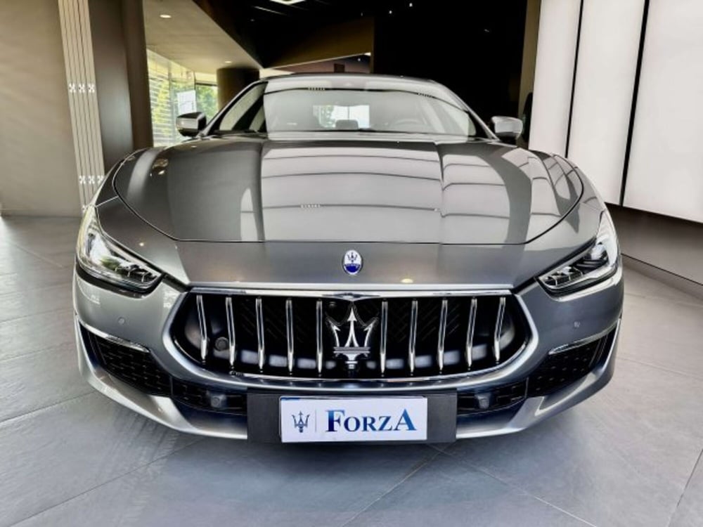 Maserati Ghibli usata a Torino (2)