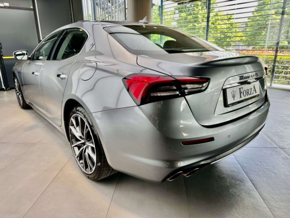 Maserati Ghibli usata a Torino (8)