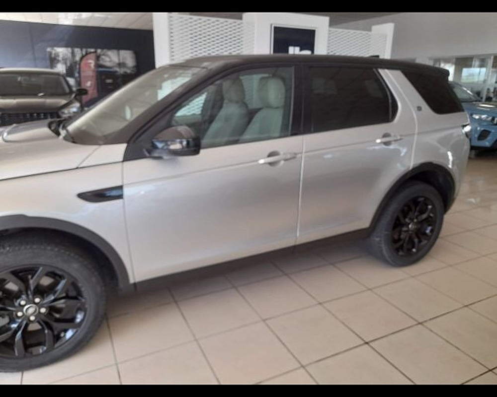 Land Rover Discovery Sport usata a Alessandria (3)