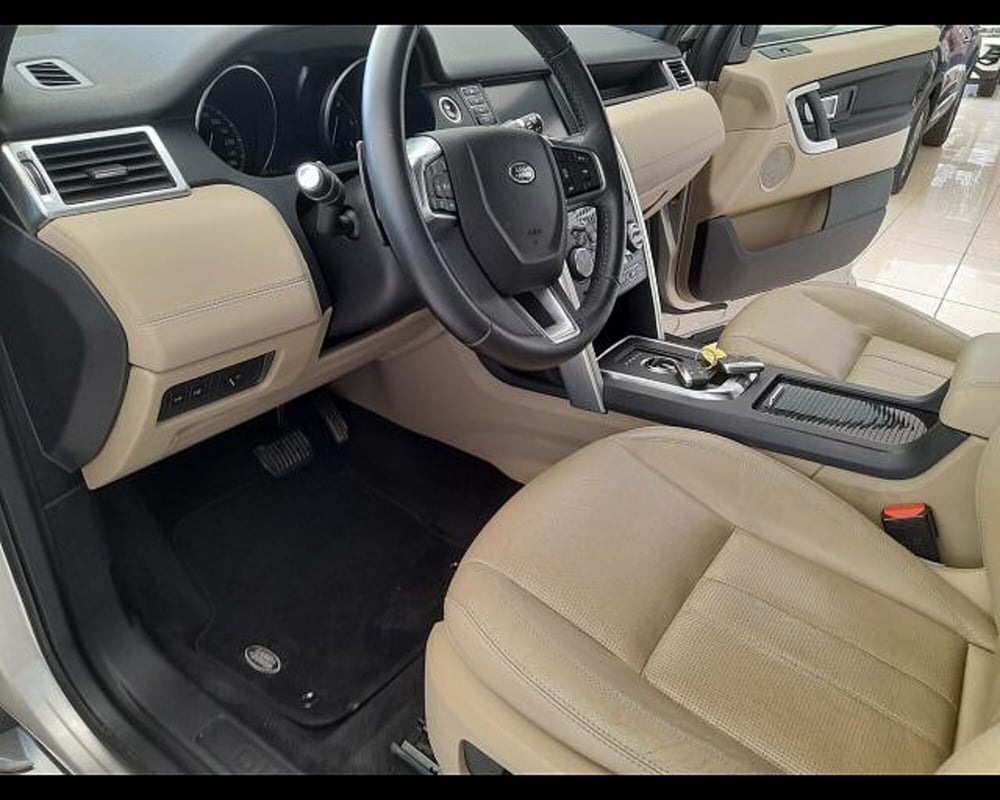 Land Rover Discovery Sport usata a Alessandria (9)