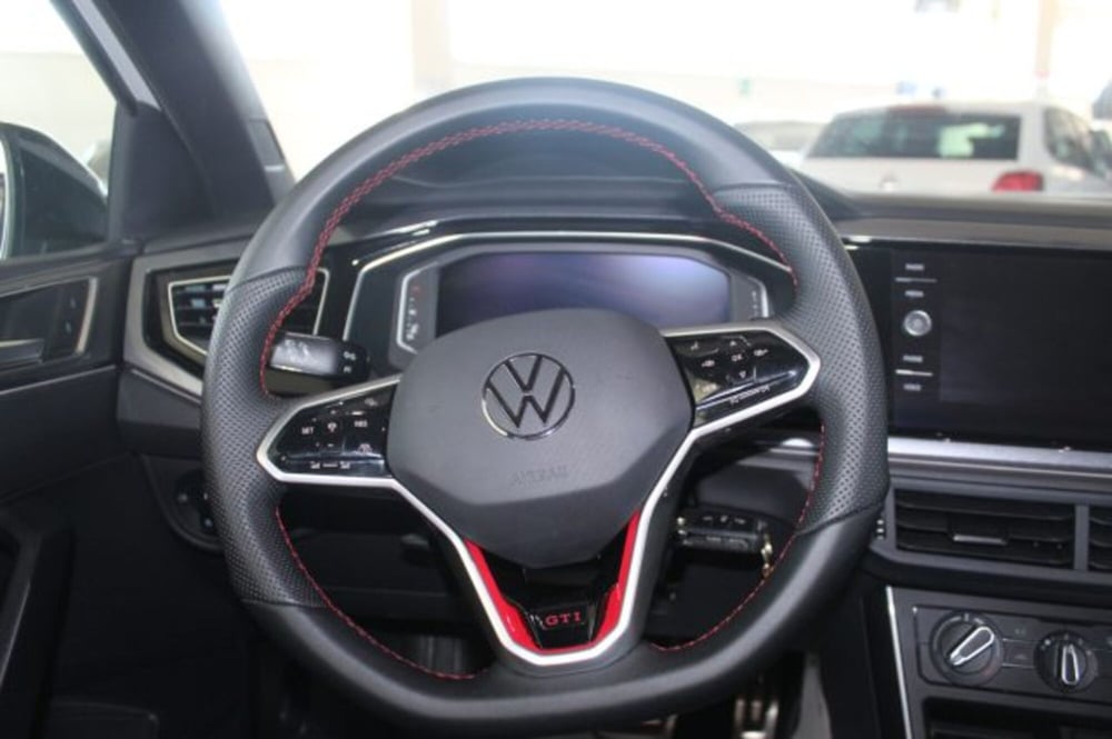 Volkswagen Polo usata a Terni (11)