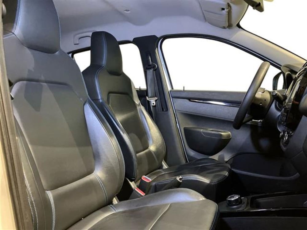 Dacia Spring usata a Como (11)