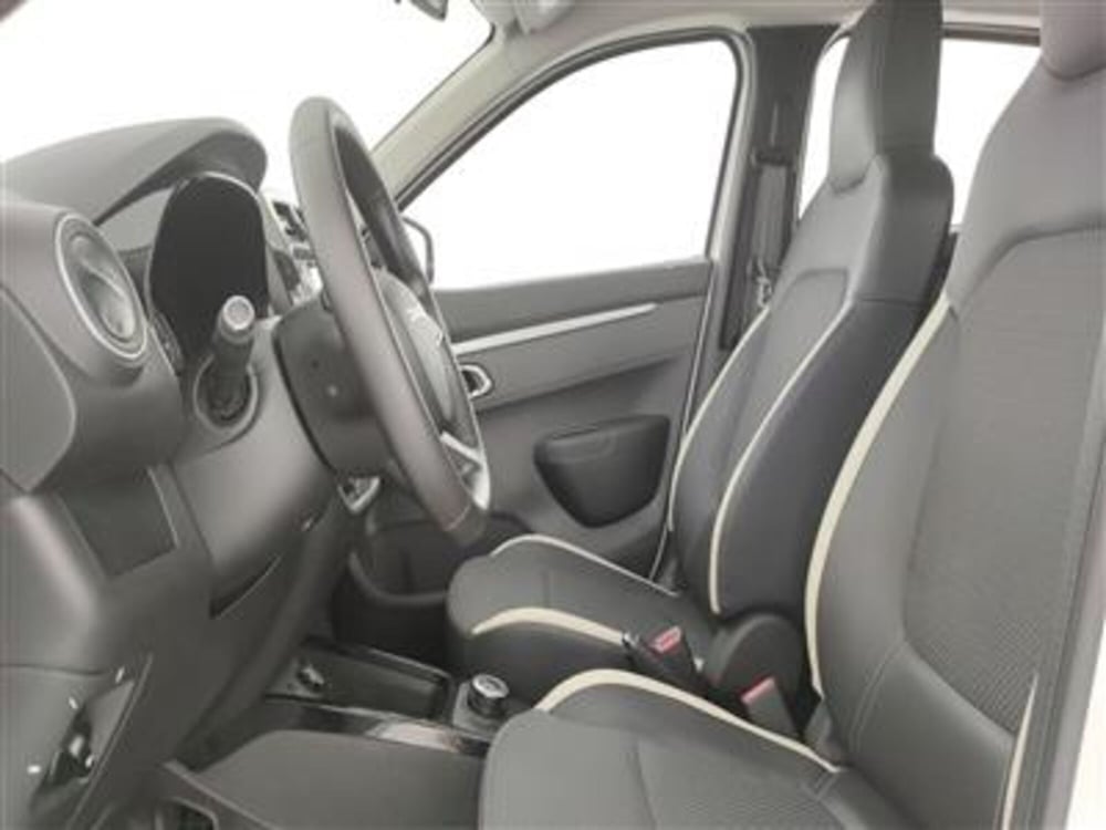 Dacia Spring usata a Bari (13)