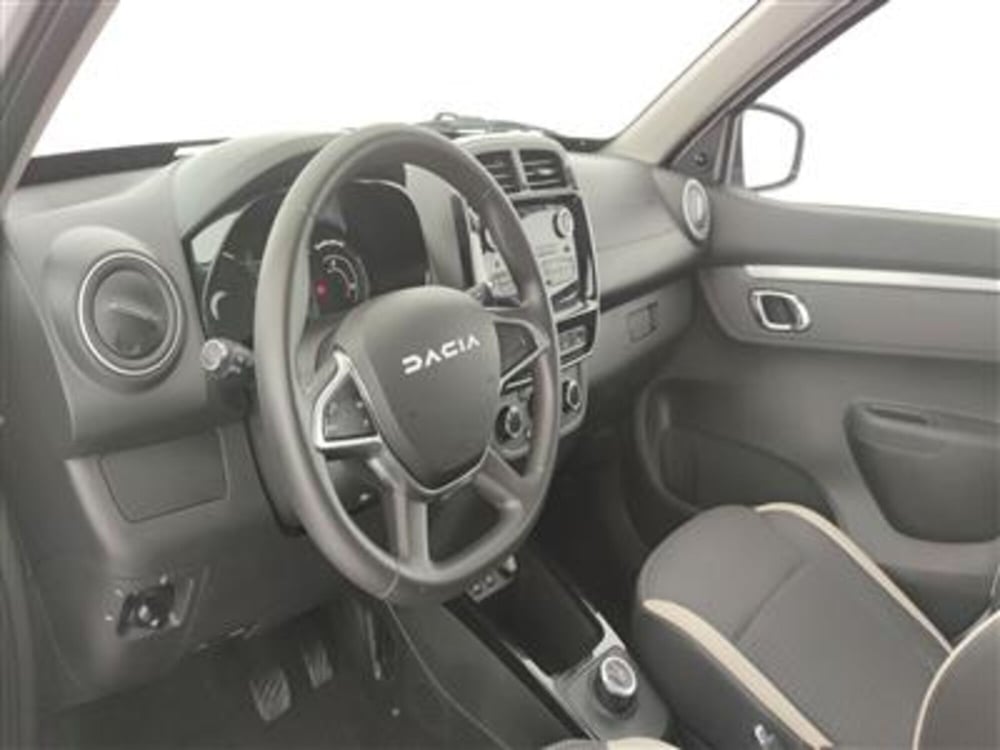 Dacia Spring usata a Bari (14)