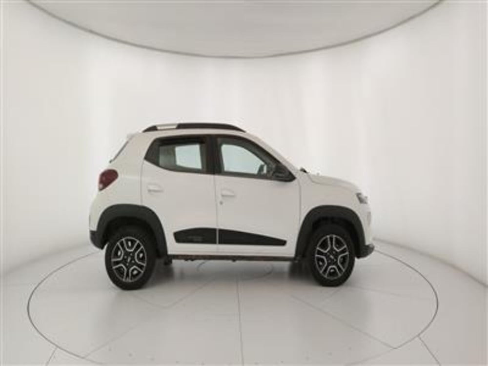 Dacia Spring usata a Bari (9)