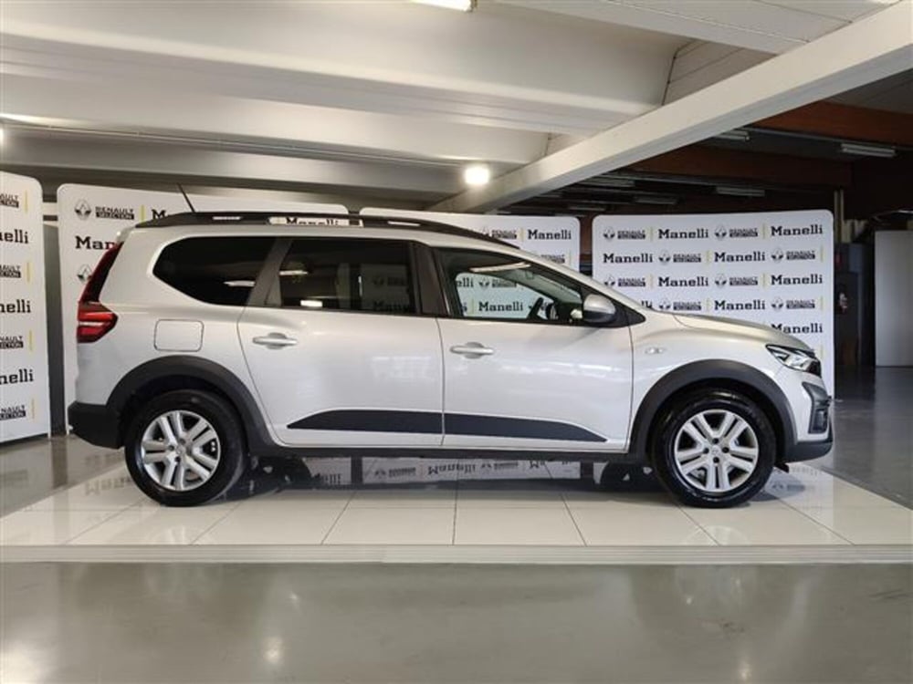 Dacia Jogger usata a Brescia (2)