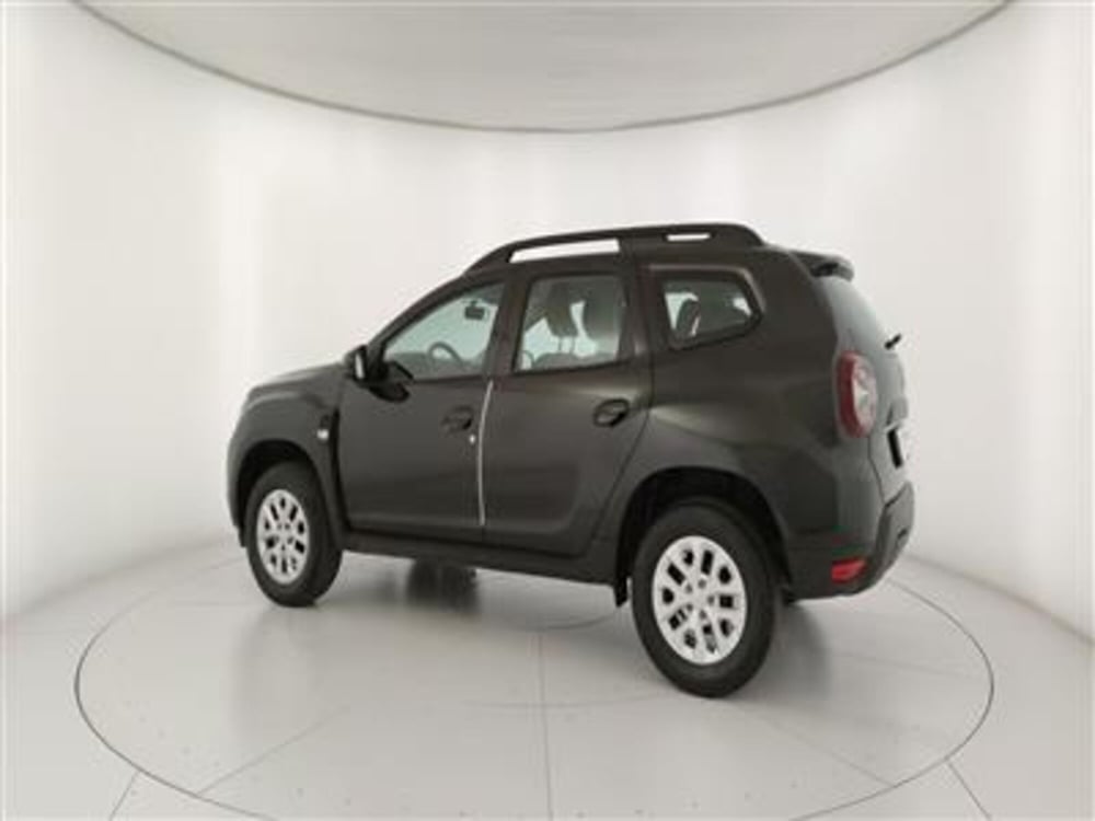 Dacia Duster usata a Bari (4)