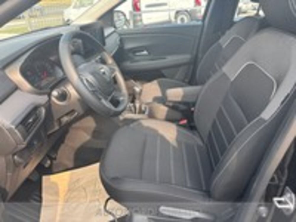 Dacia Sandero usata a Udine (7)