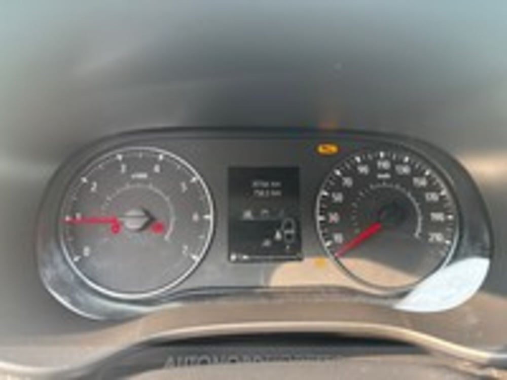 Dacia Sandero usata a Udine (8)