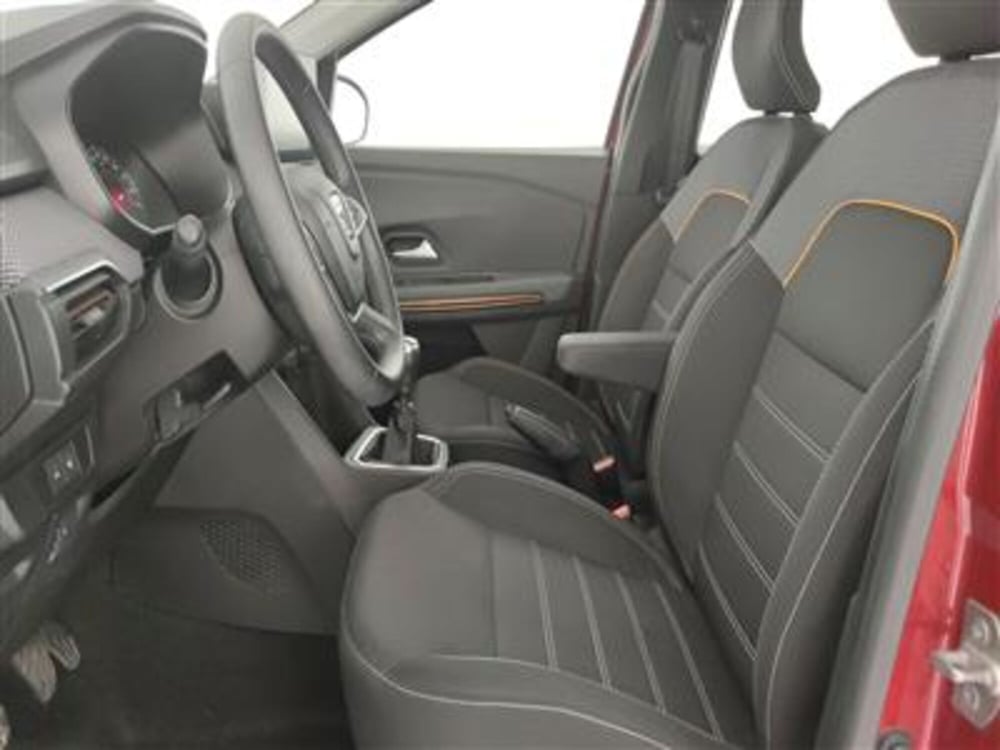 Dacia Sandero usata a Bari (13)
