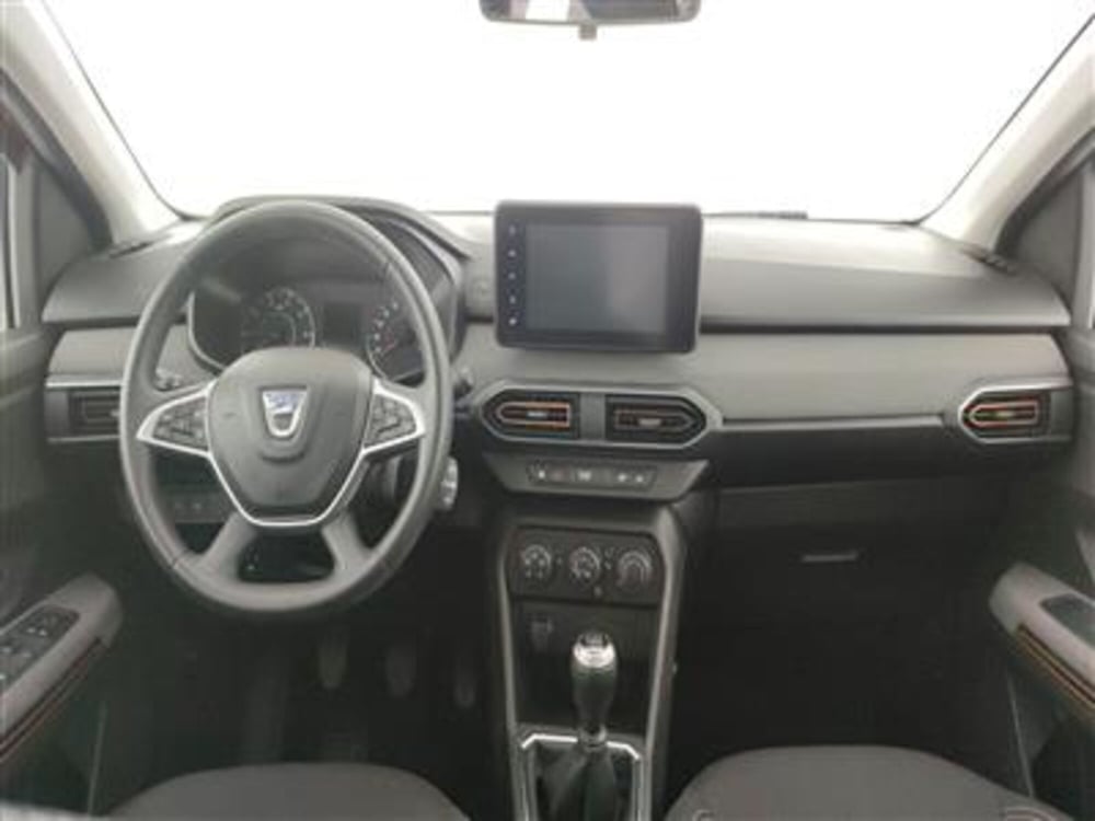 Dacia Sandero usata a Bari (15)