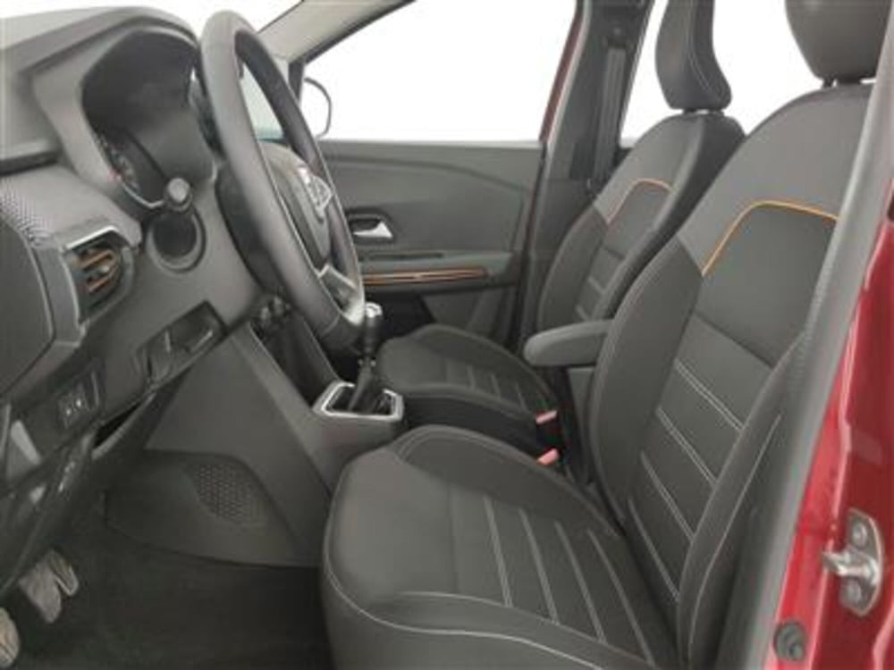 Dacia Sandero usata a Bari (13)