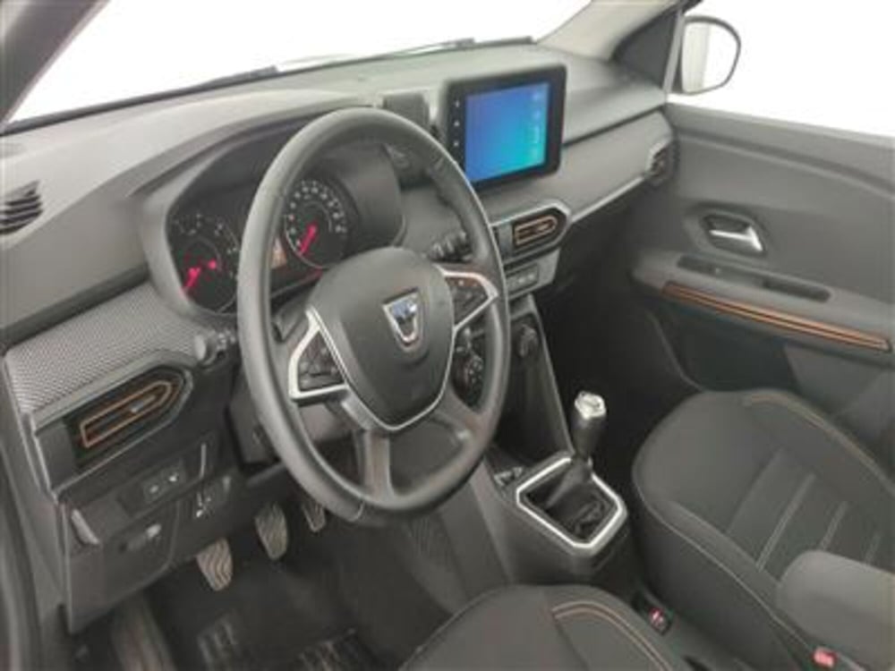 Dacia Sandero usata a Bari (14)