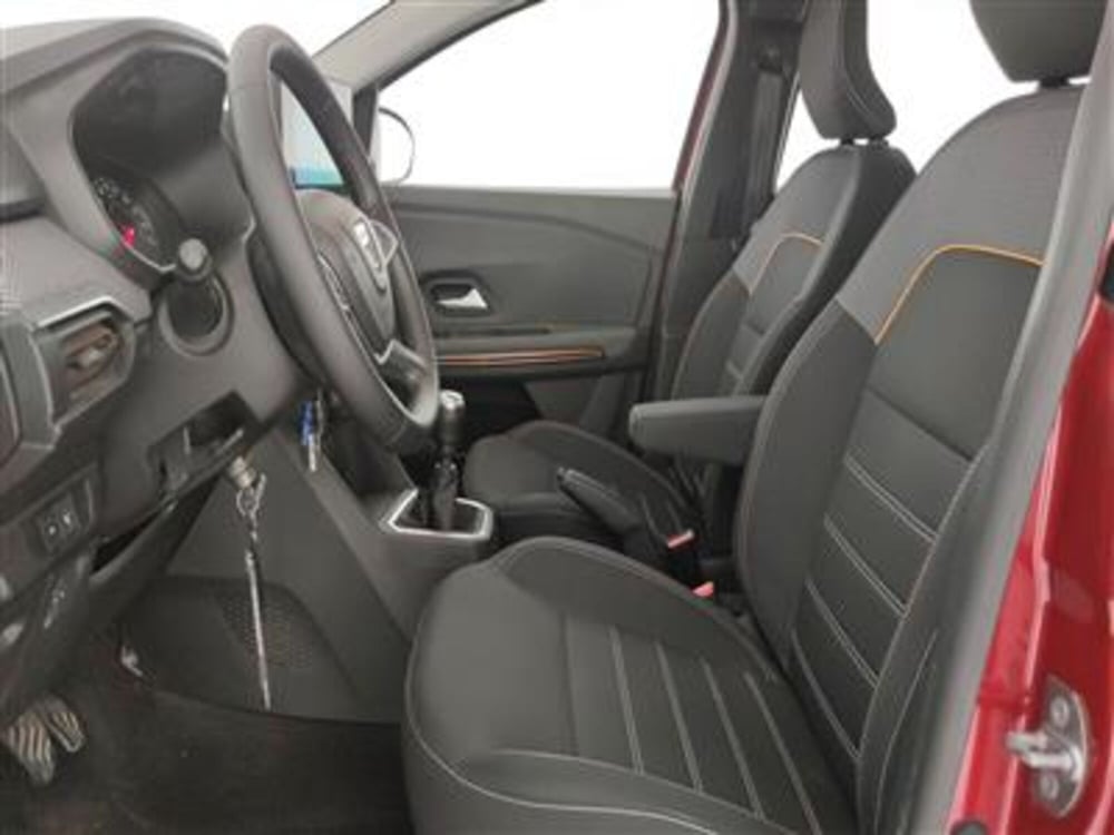 Dacia Sandero usata a Bari (13)