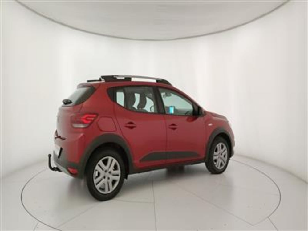 Dacia Sandero usata a Bari (8)