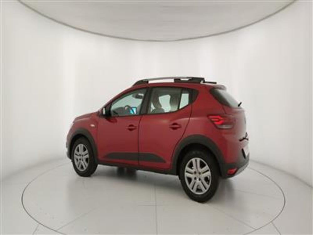 Dacia Sandero Stepway usata a Bari (4)