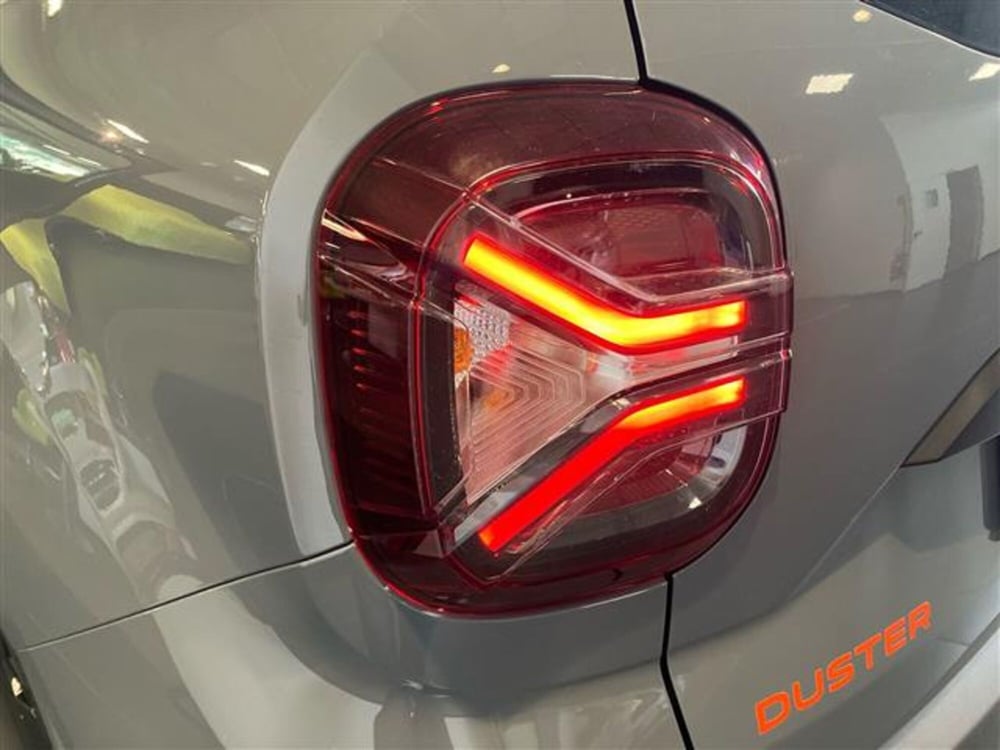Dacia Duster usata a Como (8)