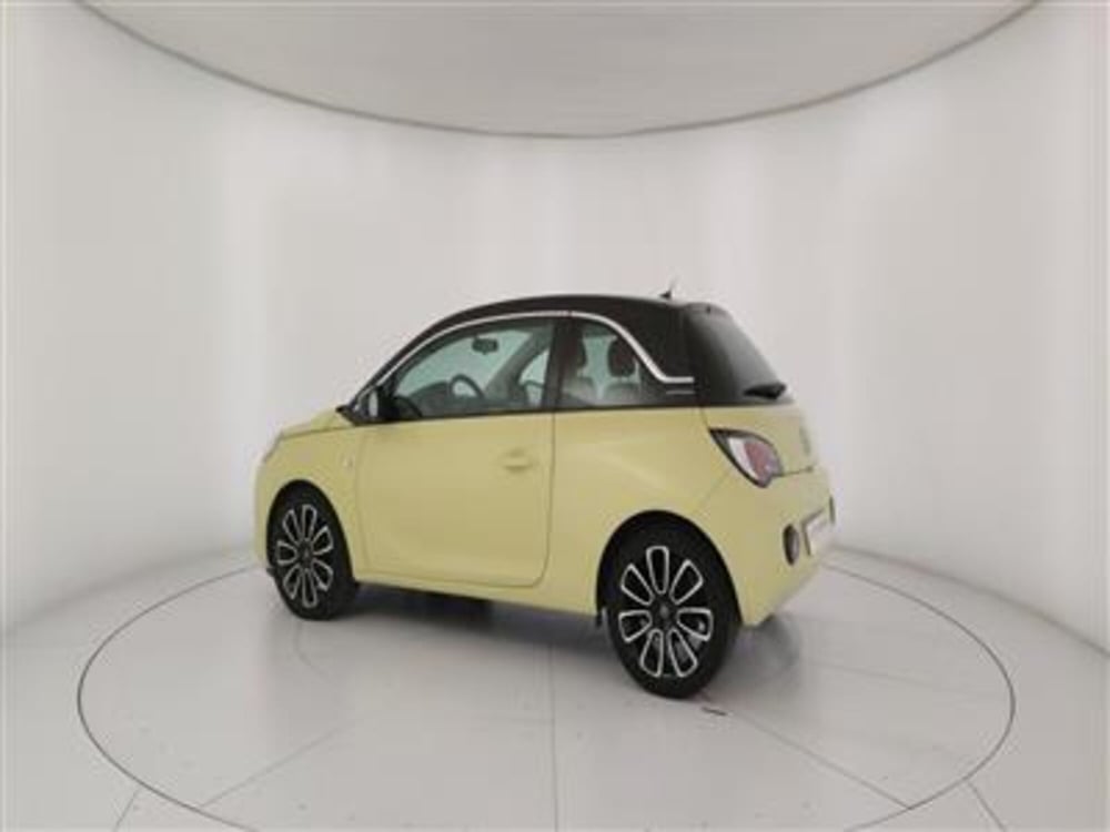 Opel Adam usata a Bari (4)