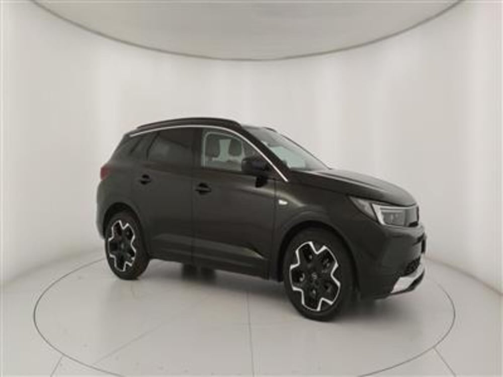 Opel Grandland usata a Bari (10)