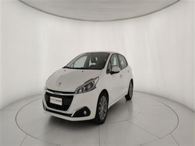 Peugeot 208 82 3 porte Allure del 2017 usata a Bari