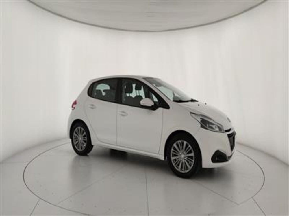 Peugeot 208 usata a Bari (10)