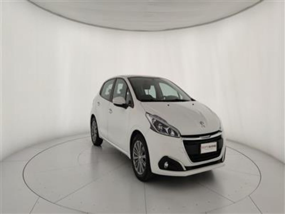 Peugeot 208 usata a Bari (11)